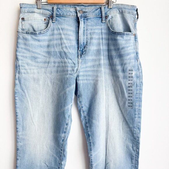 American Eagle Airflex Athletic Light Wash Jeans 38/32 NWT - Picture 2 of 10
